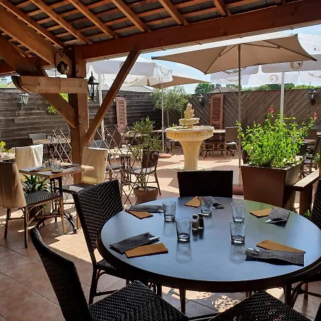 Restaurant La Creperie Du Chateau 2* 克朗