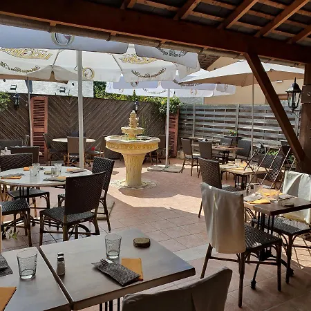 Restaurant La Creperie Du Chateau 酒店 克朗