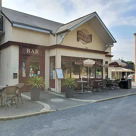 Hotel Restaurant Crêperie Du Château Craon (Mayenne)