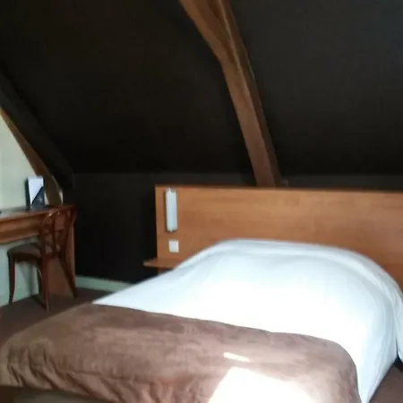 Restaurant La Creperie Du Chateau 酒店 2*